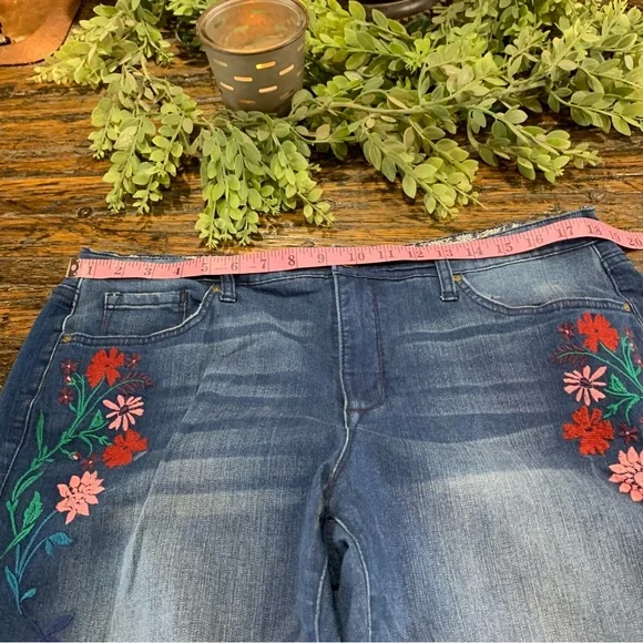 Vintage America Blue Jeans Embroidered Embroidery Floral Bestie Skinny 14 - Picture 11 of 16